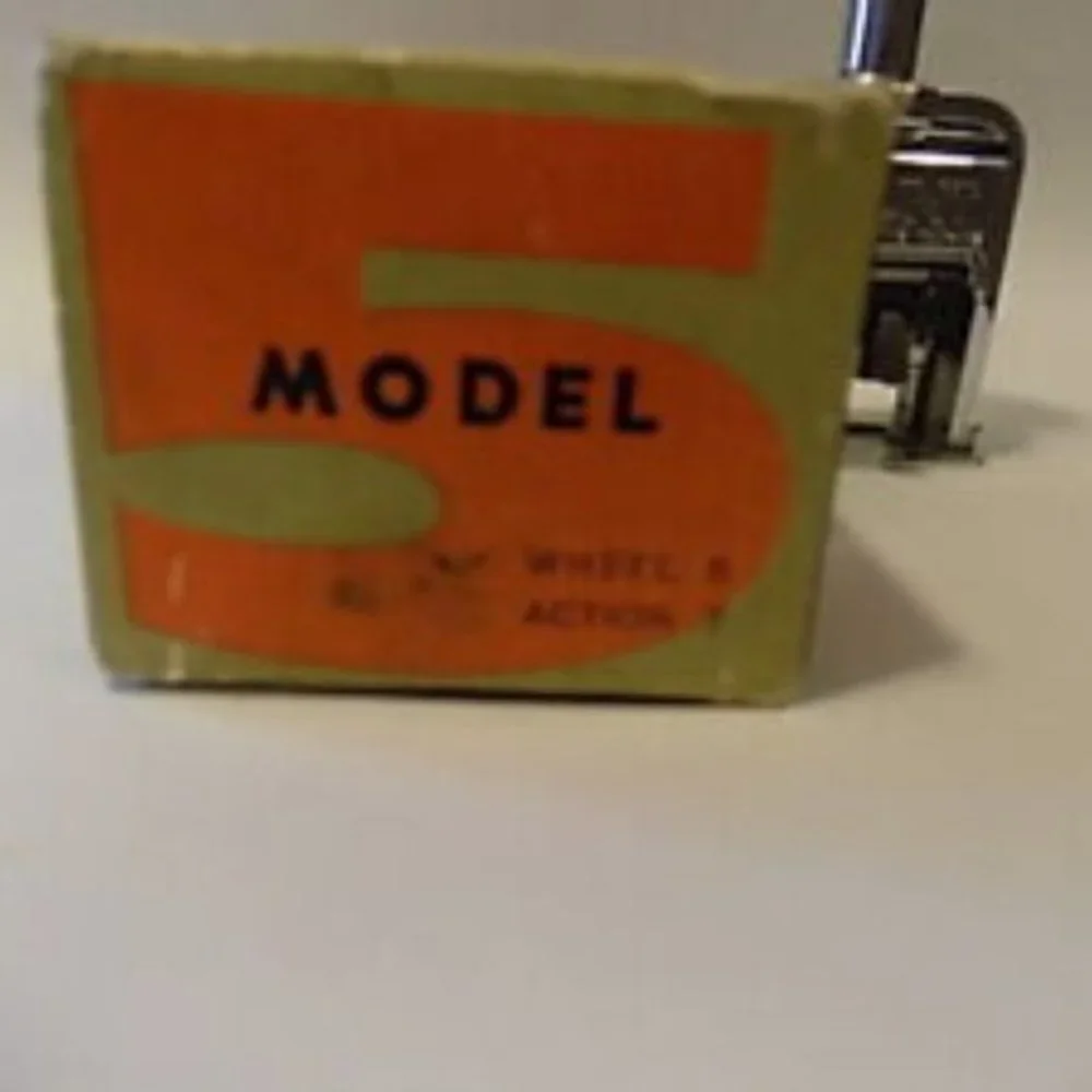 Vintage Numbering Machine Model‎ 5